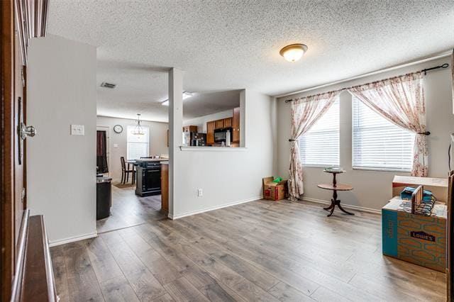 Building Photo - 1708 Pebble Brook Way