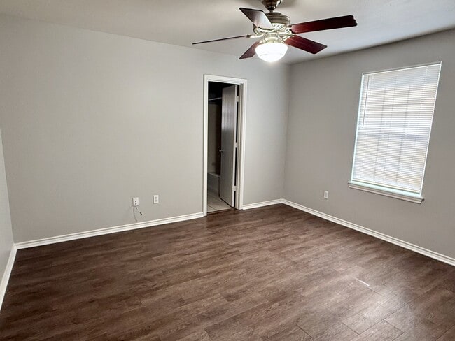 Building Photo - 13865 County Road 194