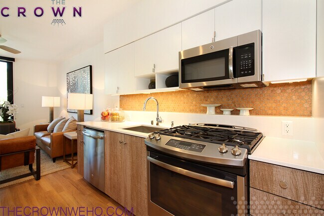 Foto del edificio - Crown Apartments