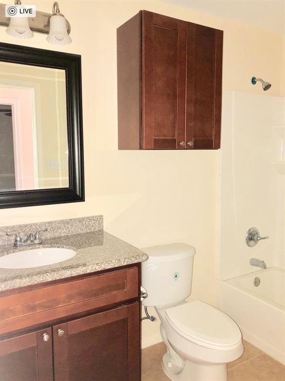 3807 Putnam Dr Unit B, Bacliff, TX 77518 Room for Rent in Bacliff, TX