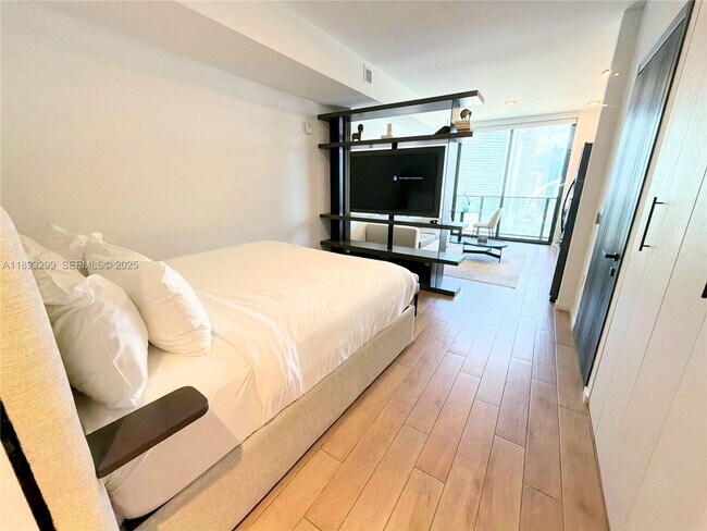 Foto del edificio - 398 NE 5th St