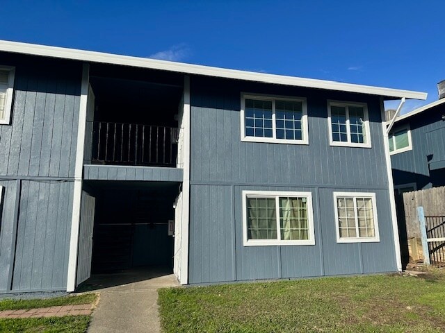 Building Photo - 3635 Bellinger Ct