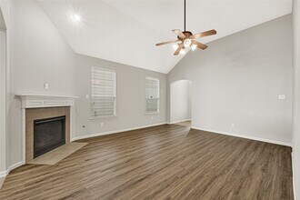 Building Photo - 17255 Lafayette Hollow Ln