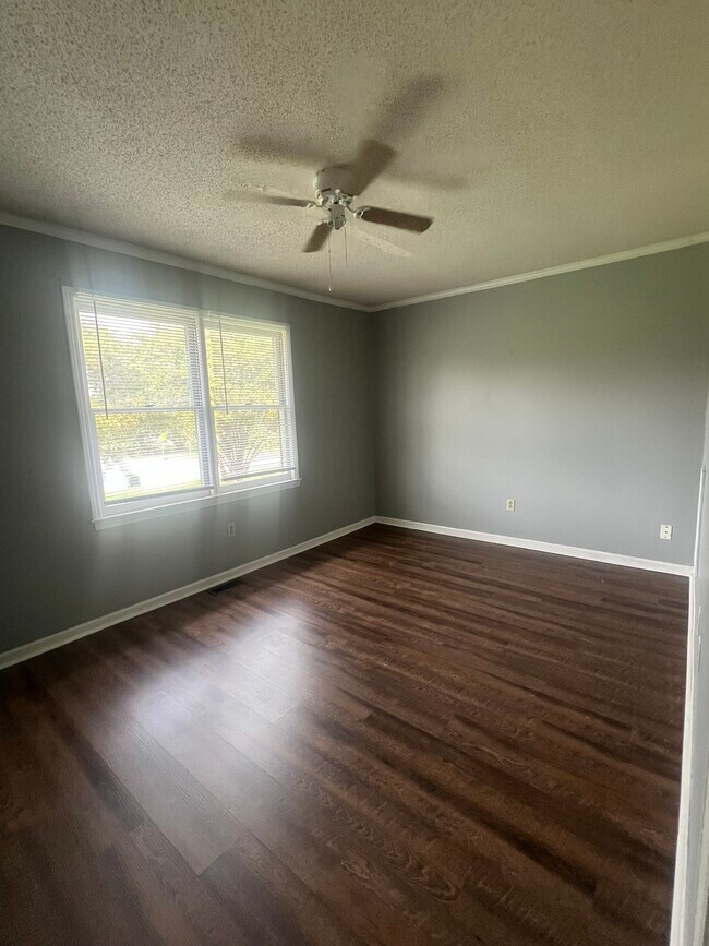 Dormitorio 1 - 3208 Crestwood Dr