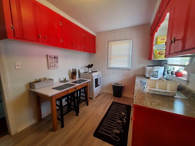 Foto del edificio - 414-A Lake Ave~Spring Lake