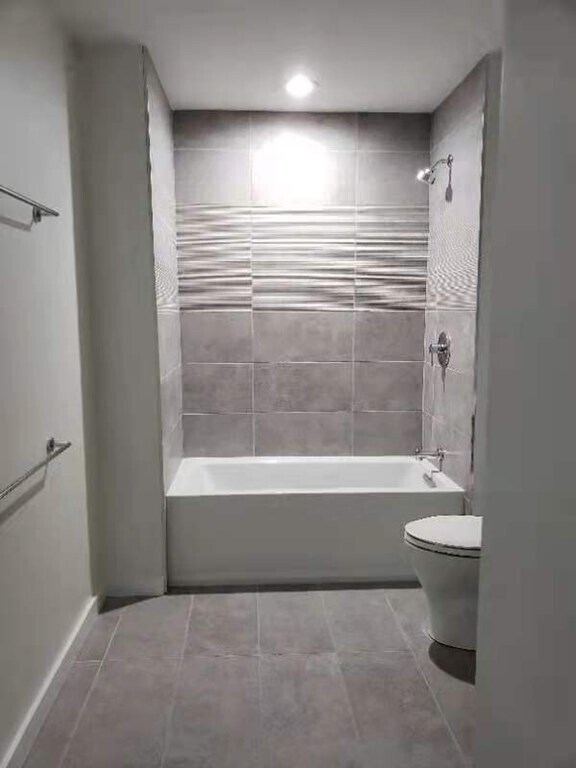 Foto del edificio - 119-141 Hyde Park Ave-