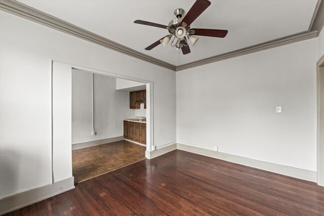 Interior Photo - The Richmond