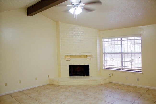 Building Photo - 16326 Quail Pl Dr