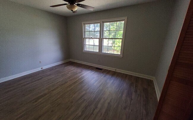 Foto del edificio - Coming Soon, Close to Shaw AFB!