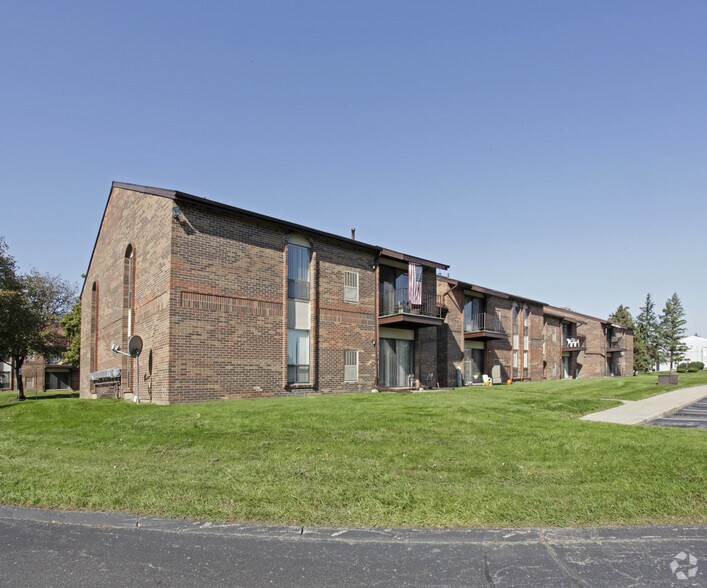 Charles Hamlet Rentals Rochester Hills, MI