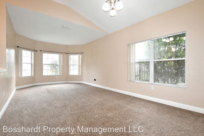 Building Photo - 4 br, 2 bath House - 1550 SW 66th Dr.