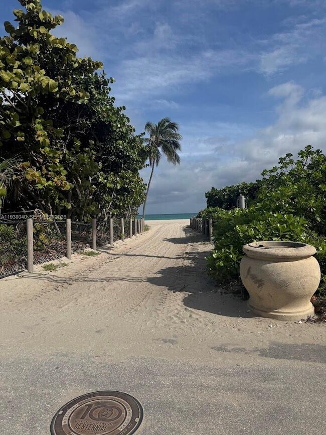 Foto del edificio - 1401 S Ocean Dr