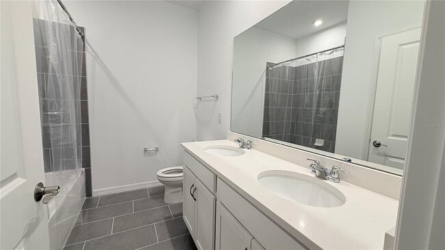 Foto del edificio - 1315 Normandy Dr