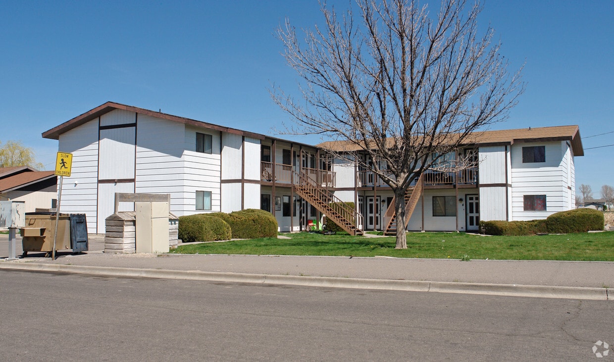 Sawtooth Villa Apartments in Buhl, ID