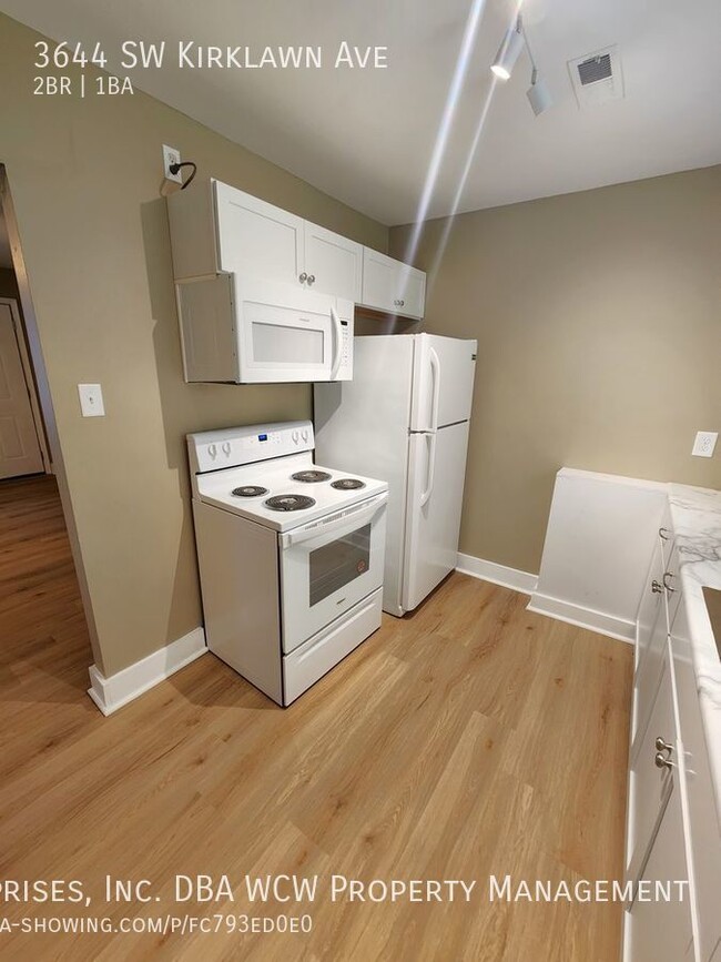 Foto del edificio - 3644 SW Kirklawn Ave