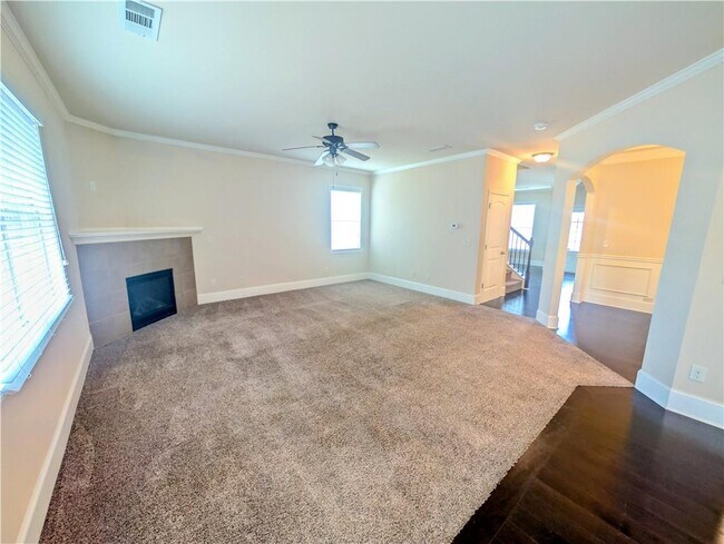 Foto del edificio - 690 Collingsworth Ln NE