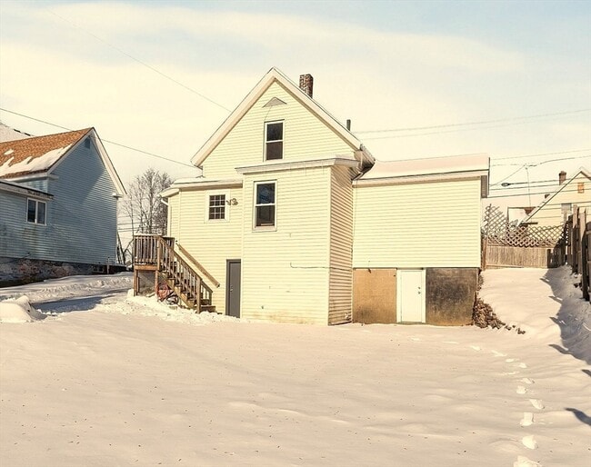 Building Photo - 88 Baker St