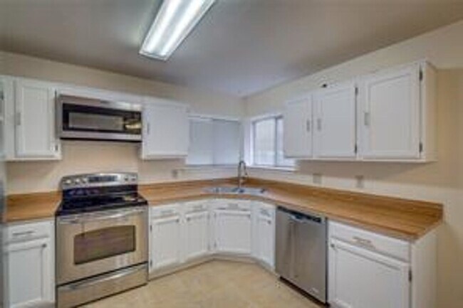 Foto del edificio - Adorable home in Rowlett, Location in Great Location!