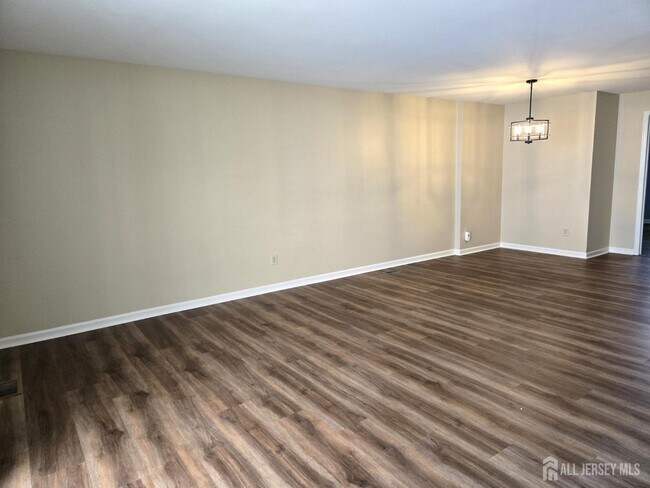 Foto del edificio - 49 Alexandria Way