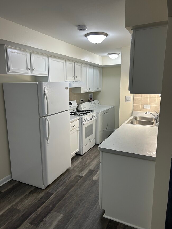 Foto del edificio - 7902 164th Pl