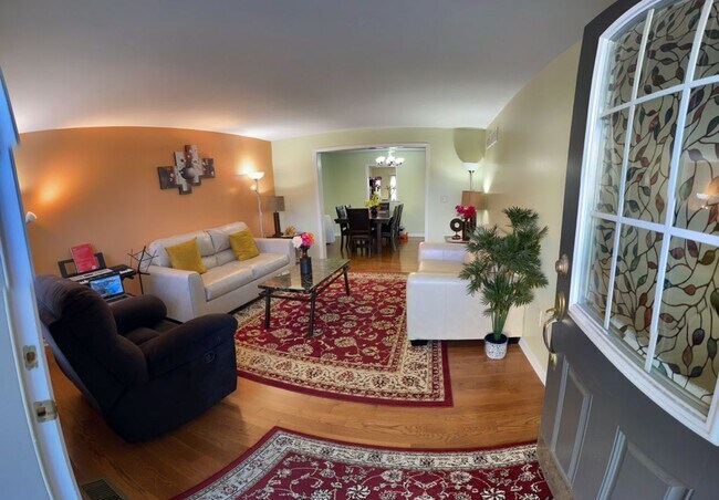 Building Photo - 6324 Antilles Ct