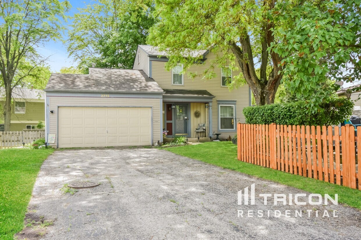 Foto principal - 2715 Crosscreek Ct