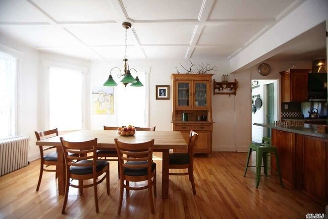 Building Photo - 417 Southside Ave