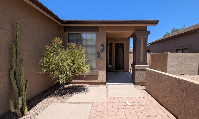 Building Photo - 3 Bedroom Home in the Ashley Heights Community Near E Ray Rd and S Recker Rd!