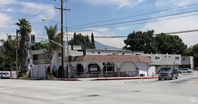Building Photo - 4988-4990 Santa Anita Ave