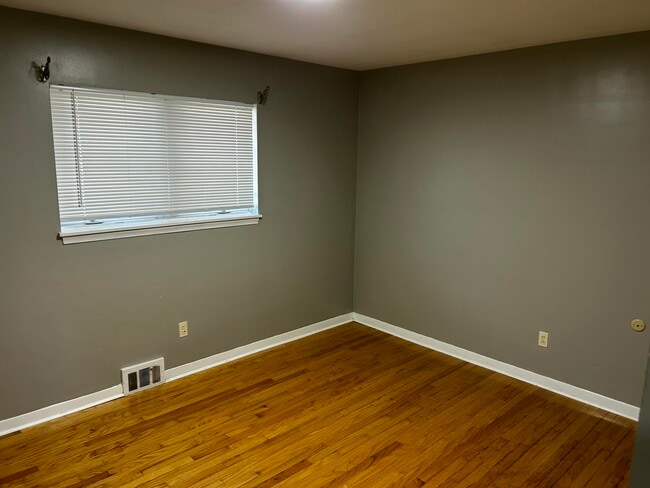 Foto del edificio - 1643 Fairview Ave