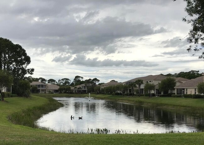 Foto del edificio - 8410 Mulligan Cir