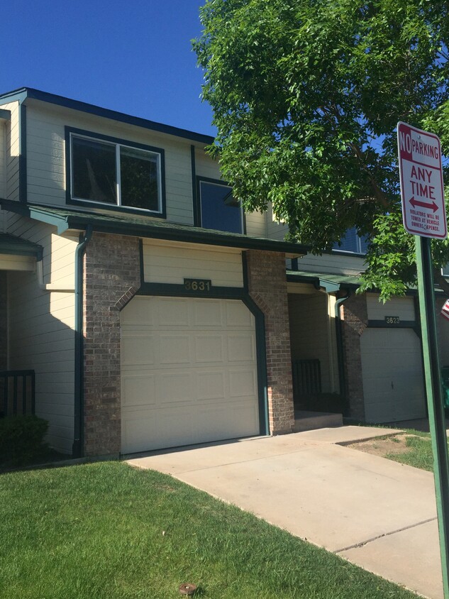 Foto principal - 3631 Bering Heights