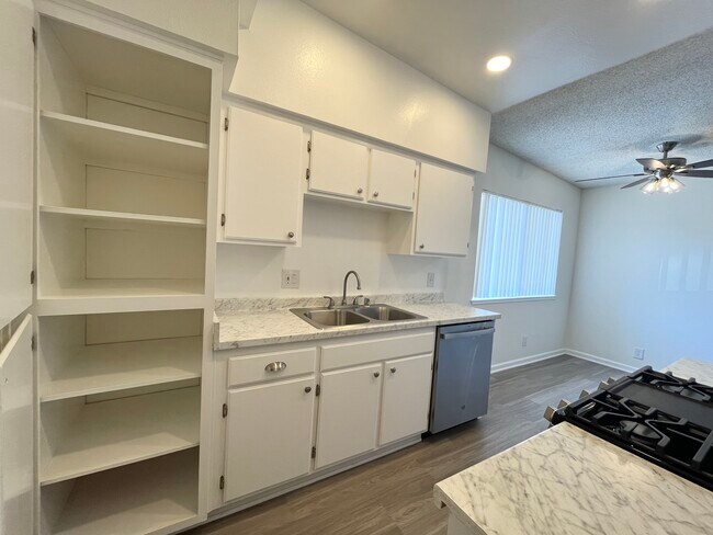 Foto del edificio - Bridgeport Apartment Homes