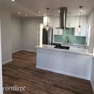 Building Photo - 2 br, 1 bath House - 2993 Massasoit Ave