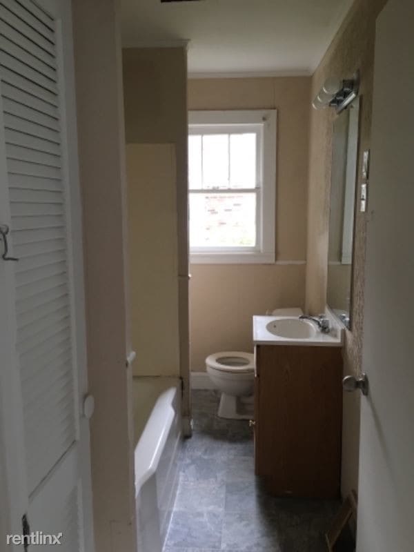 Building Photo - 2 br, 1 bath House - 32 Lincoln Ave