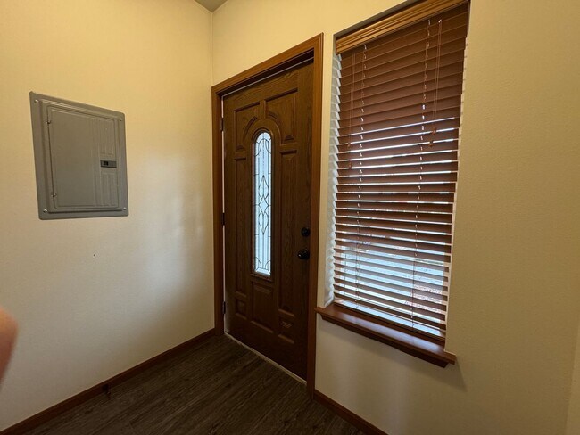 Foto del edificio - 2 Bedrooms, 1.5 Bath Single Family Townhouse - Stonecrest Ct