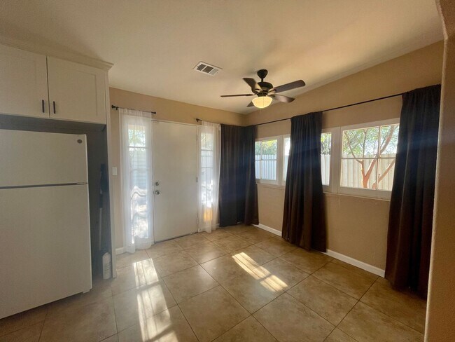 Foto del edificio - 66183 2nd St