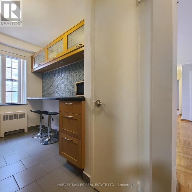 Building Photo - 65 Old Mill Rd