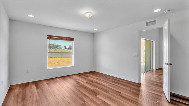 Building Photo - 6014 Eagle Pointe Dr