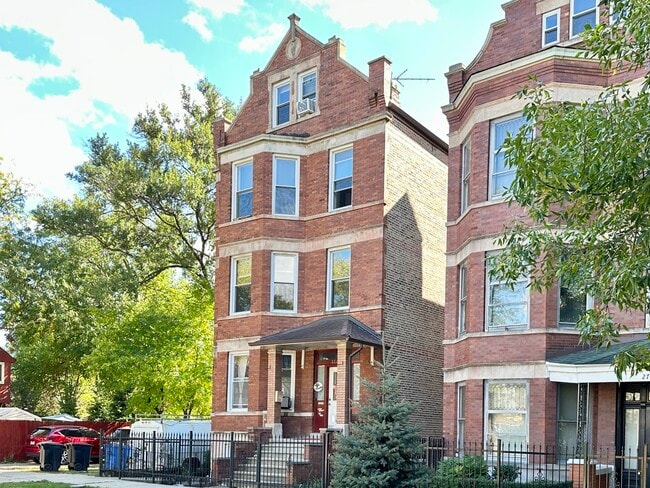 Building Photo - 2713 W 16th St