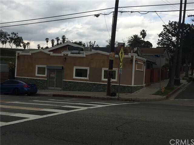 Foto principal - 2719 E 8th St