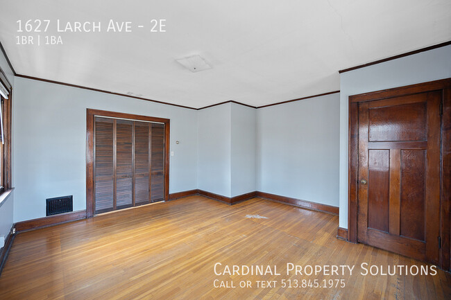 Building Photo - 1627 Larch Ave