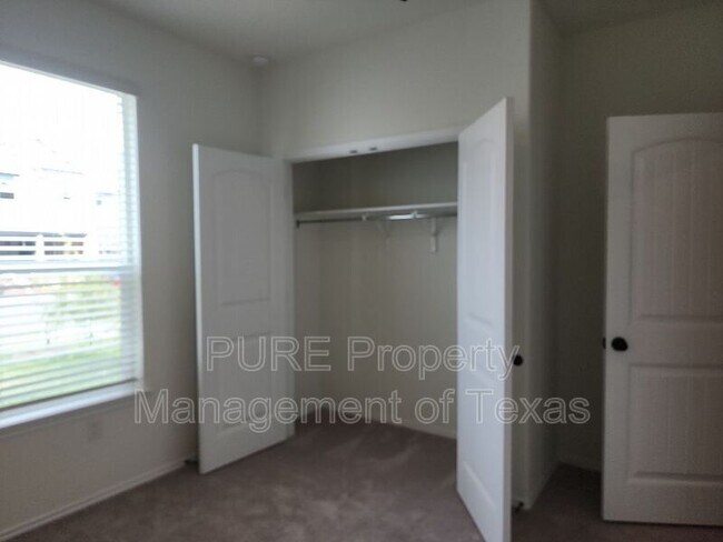 Building Photo - 7813 Libretto Ln