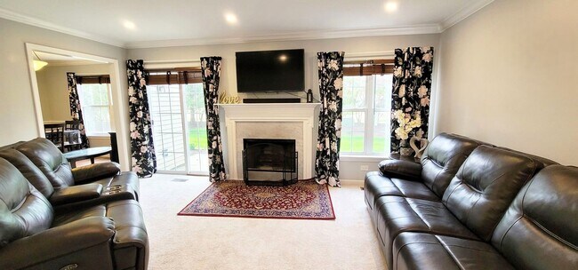 Building Photo - 10520 Wakefield Ln