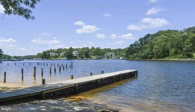 Foto del edificio - 1057 Plum Creek Dr