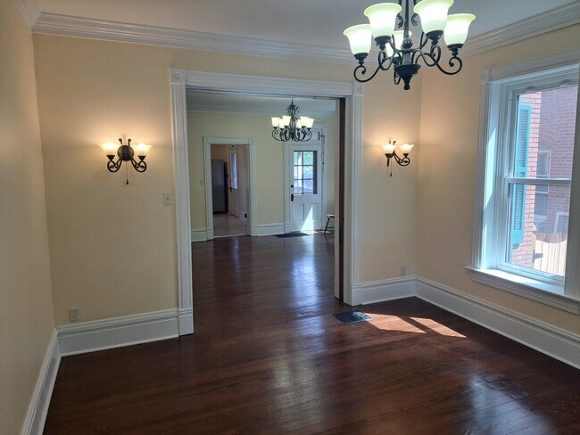Foto del edificio - 322 N 6th St