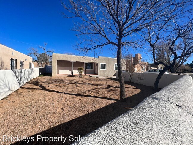 Foto del edificio - 3 br, 2 bath House - 700 Vassar Drive SE
