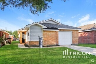 Building Photo - 3211 Kelling St