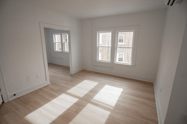 Building Photo - 1388 W 83rd St