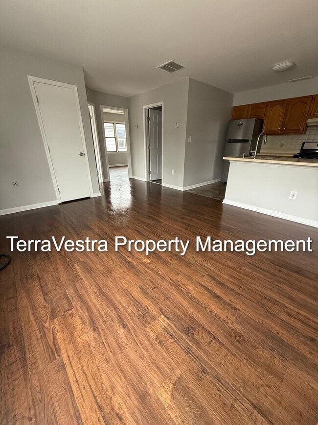 Foto del edificio - 176 N Broadway